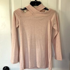 Cross halter pale pink sweater, small